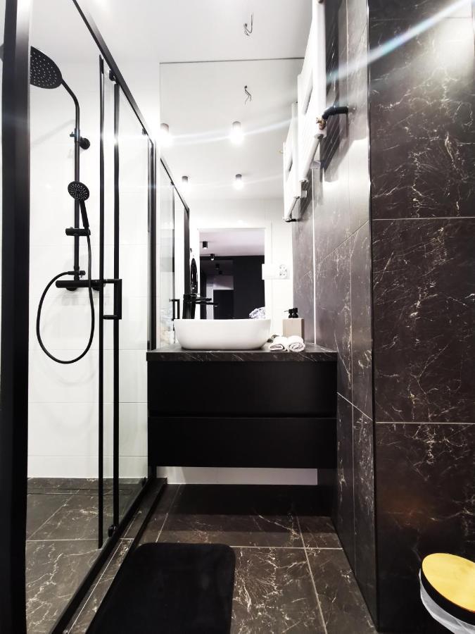 Gliniana Apartment ~ Self Check-In 24H ~ Lift Wroclaw Exterior photo